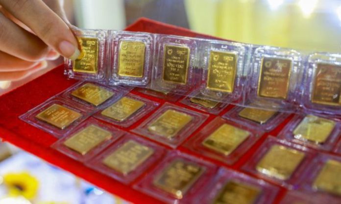 Gold-CambodiaAug26 (Medium)