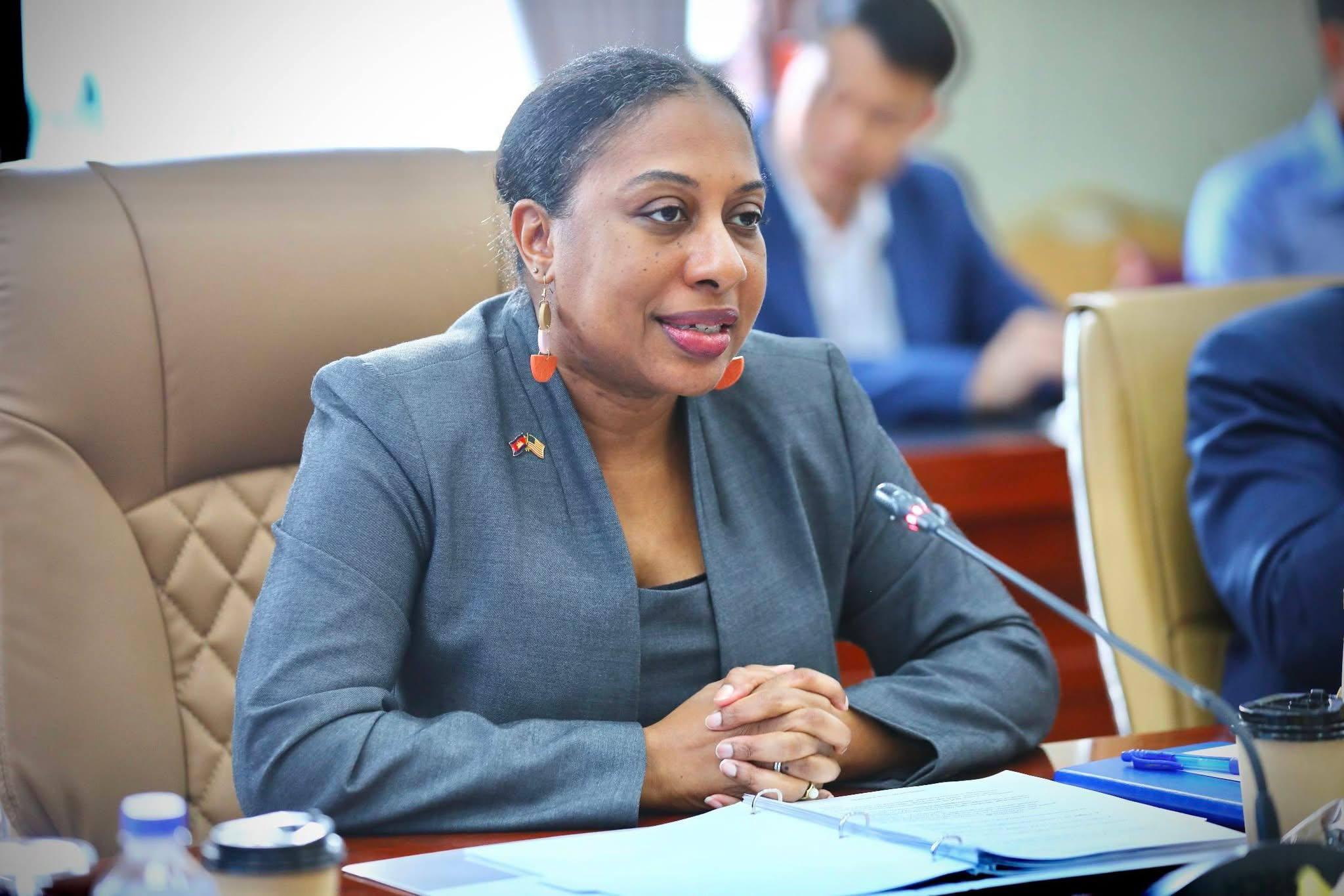 លោកស្រី Bridgette L. Walker ភារធារីស្ថានទូតសហរដ្ឋអាម៉េរិកប្រចាំកម្ពុជា