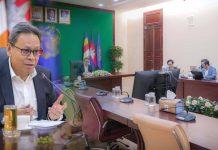 ក្រុមមន្រ្តីរៀបចំកិច្ចប្រជុំម្ចាស់ភាគហ៊ុន ដើម្បីពិនិត្យពិភាក្សាលើវឌ្ឍនភាពនៃផ្សារមូលបត្រកម្ពុជា