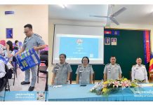 មន្រ្តីជំនាញក្រសួងពាណិជ្ជកម្មបន្តផ្សព្វផ្សាយអំពីសុវត្ថិភាពម្ហូបអាហារ ដល់សិស្សានុសិស្ស