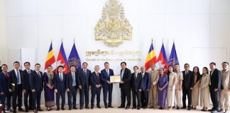 មន្រ្តីជាន់ខ្ពស់លើកឡើងពីវឌ្ឍនភាពការងារដល់គណៈកម្មការទី៣នៃព្រឹទ្ធសភា ដើម្បីជម្រាបអំពីវឌ្ឍនភាពការងារ