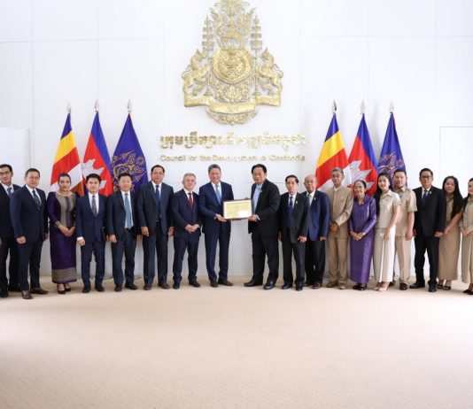 មន្រ្តីជាន់ខ្ពស់លើកឡើងពីវឌ្ឍនភាពការងារដល់គណៈកម្មការទី៣នៃព្រឹទ្ធសភា ដើម្បីជម្រាបអំពីវឌ្ឍនភាពការងារ